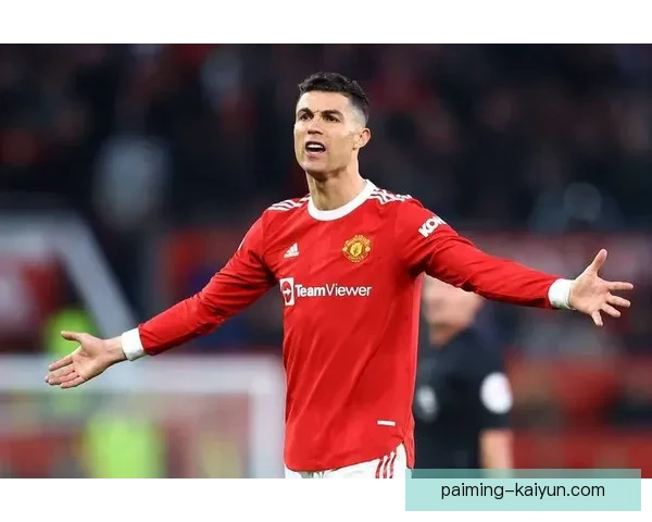 C罗重返曼联传闻再起 球迷热议是否有可能成真